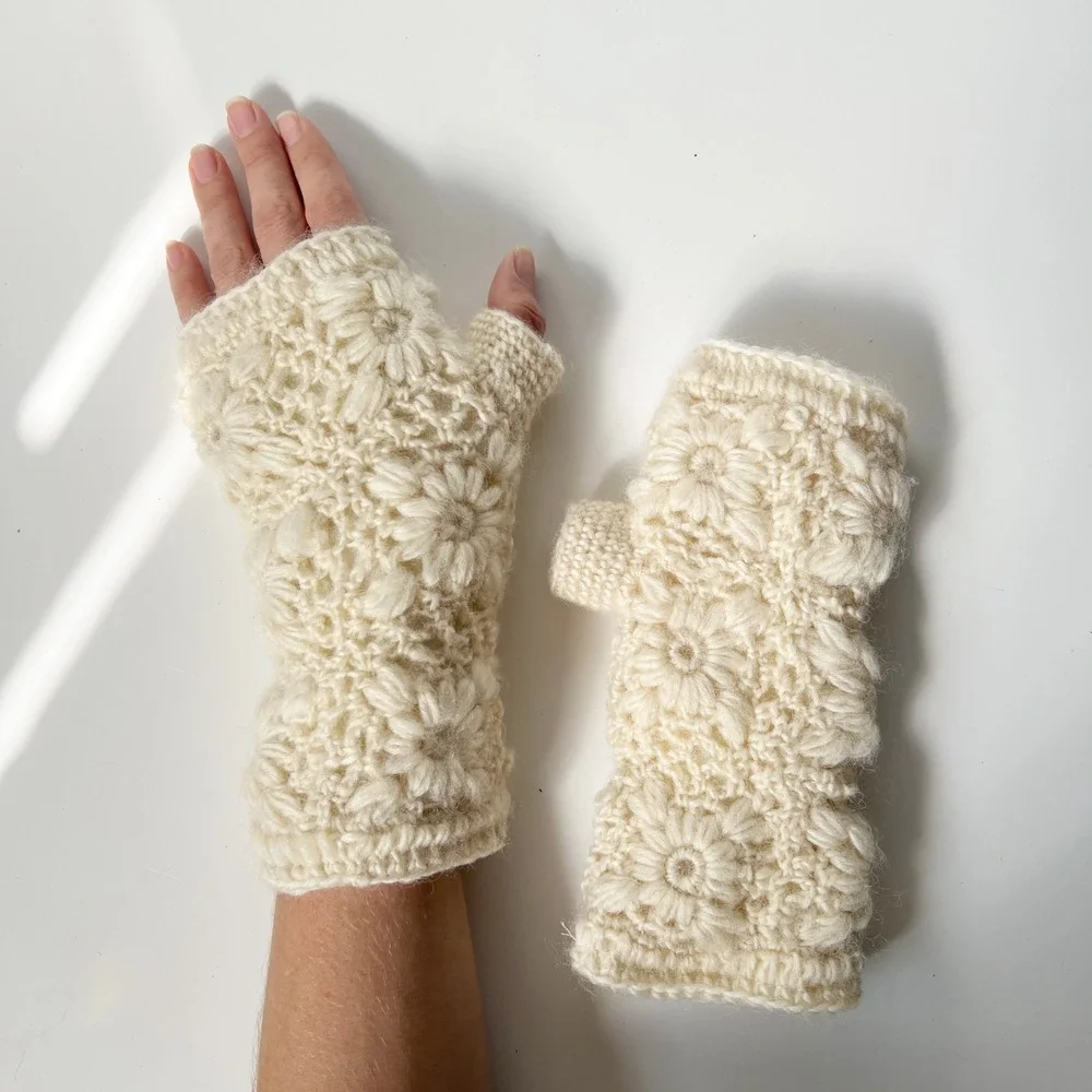 Crochet Wool Fingerless Gloves Cream Floral Fleece Lined Handmade Nepal Boho